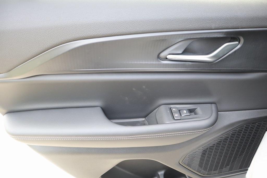 new 2025 Jeep Grand Cherokee car, priced at $32,227