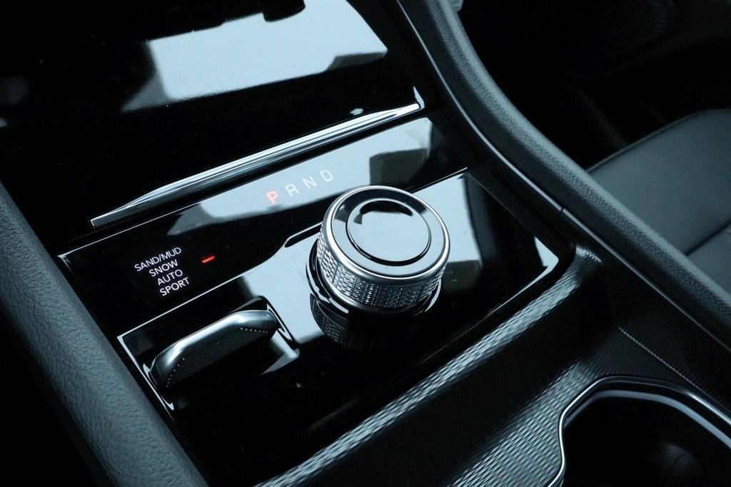 new 2025 Jeep Grand Cherokee car, priced at $42,470