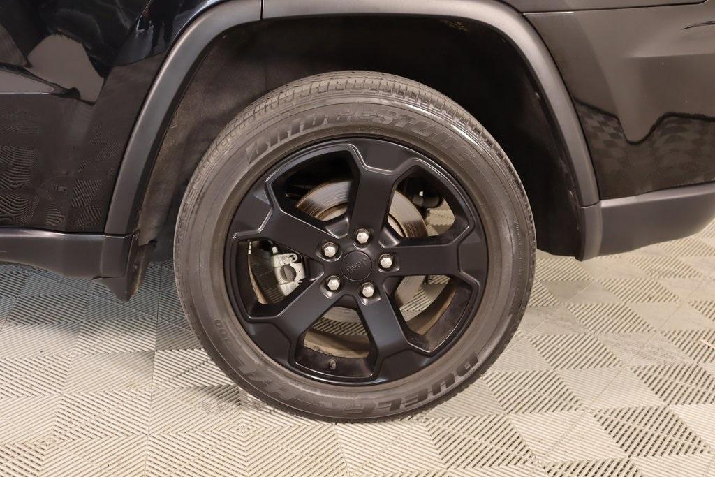used 2021 Jeep Grand Cherokee car, priced at $21,998