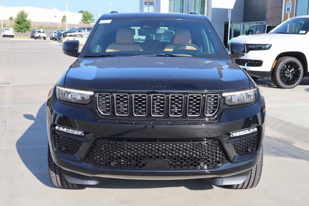 new 2025 Jeep Grand Cherokee car, priced at $56,100
