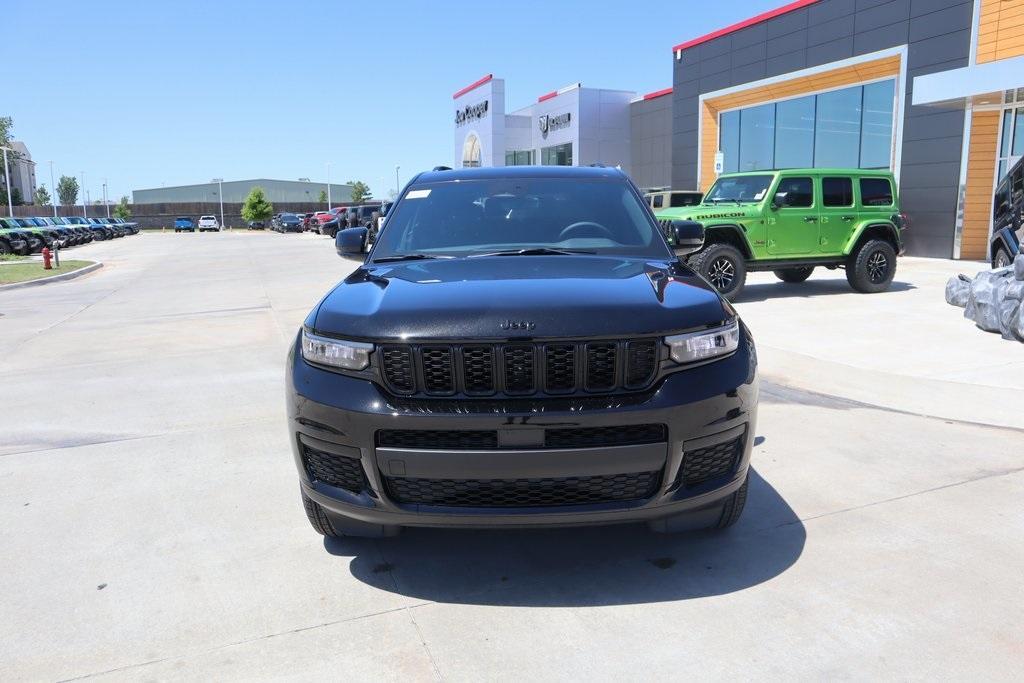 new 2025 Jeep Grand Cherokee L car, priced at $40,701