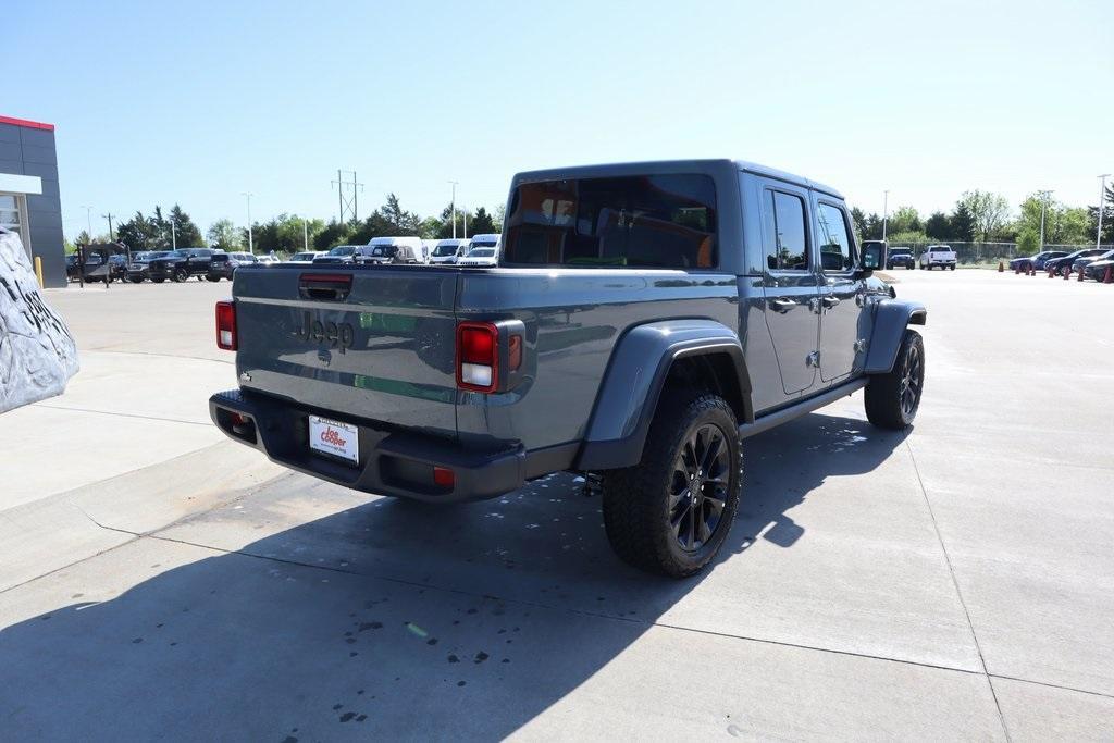 new 2025 Jeep Gladiator car, priced at $36,842