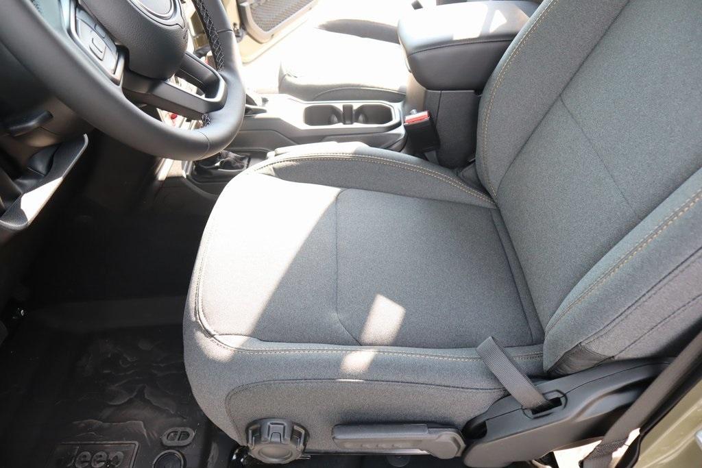 new 2025 Jeep Wrangler car, priced at $52,692