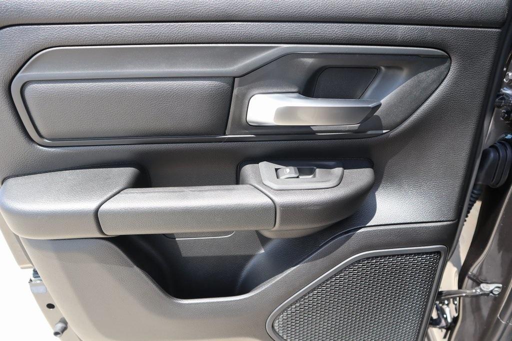 new 2025 Ram 1500 car, priced at $40,019