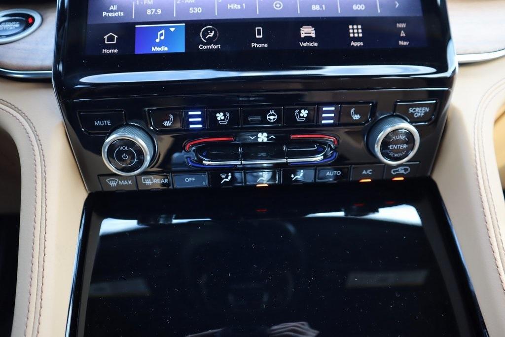 new 2024 Jeep Grand Cherokee car, priced at $65,397