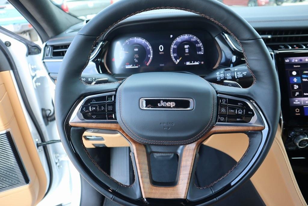 new 2024 Jeep Grand Cherokee car, priced at $65,397