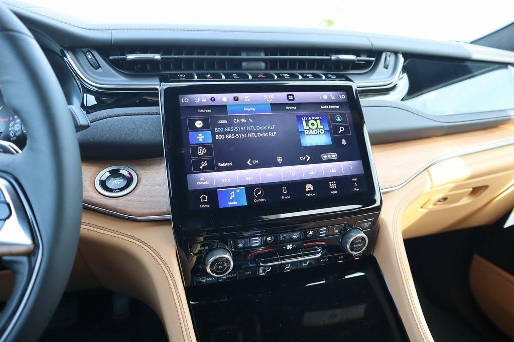 new 2024 Jeep Grand Cherokee car, priced at $65,397