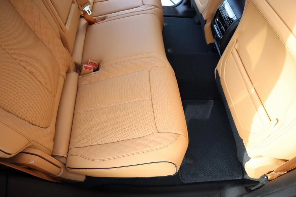 new 2024 Jeep Grand Cherokee car, priced at $65,397