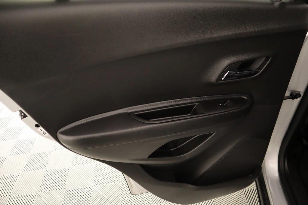 used 2022 Chevrolet Trax car, priced at $17,309