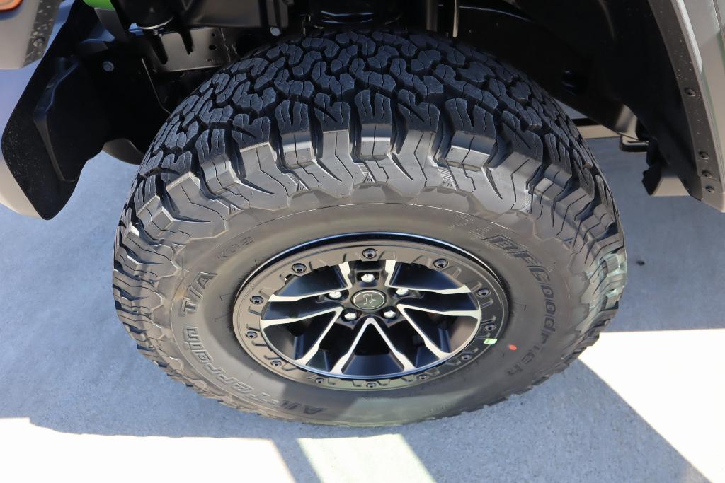 new 2025 Jeep Wrangler car, priced at $47,812