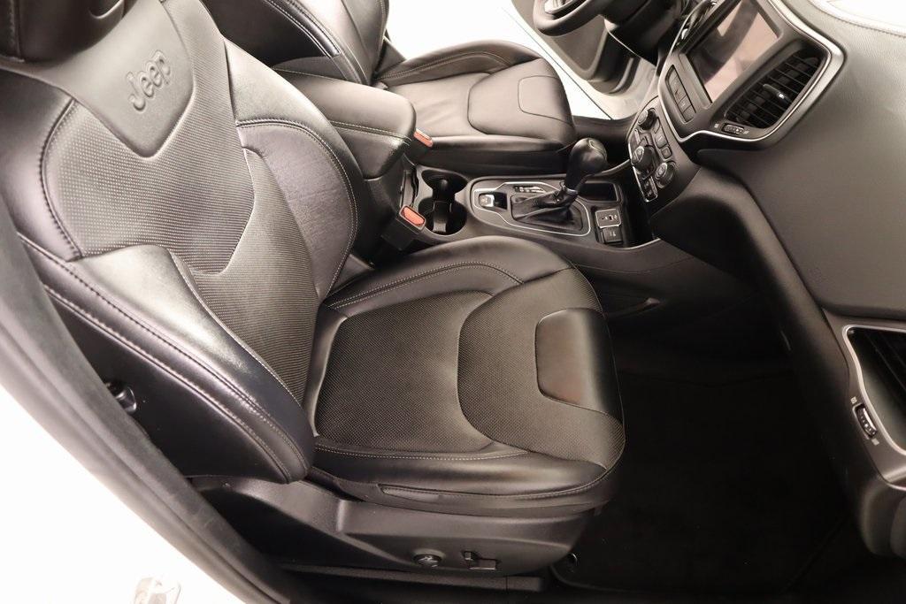 used 2022 Jeep Cherokee car, priced at $22,277
