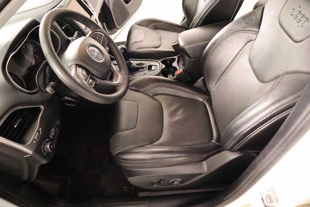 used 2022 Jeep Cherokee car, priced at $22,277