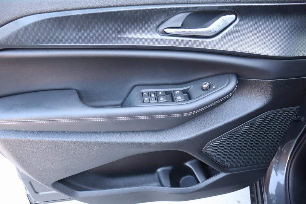 new 2025 Jeep Grand Cherokee L car, priced at $34,756
