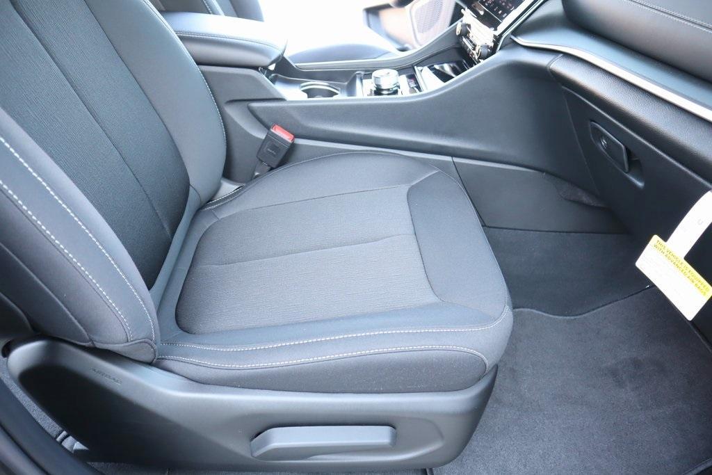 new 2025 Jeep Grand Cherokee L car, priced at $34,756