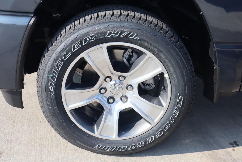 new 2025 Ram 1500 car, priced at $45,624