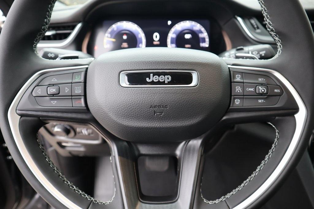 new 2025 Jeep Grand Cherokee L car, priced at $37,453