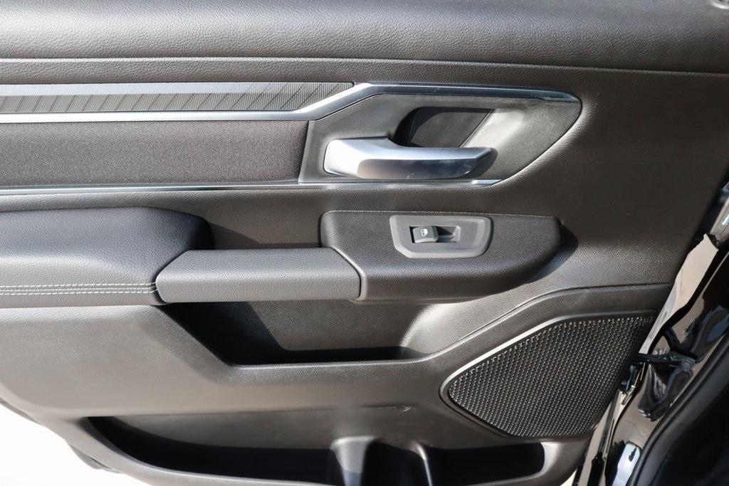 new 2025 Ram 1500 car, priced at $47,324