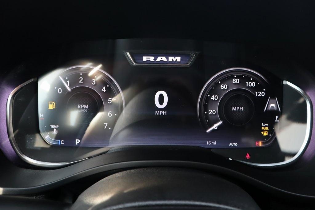 new 2025 Ram 1500 car, priced at $47,324