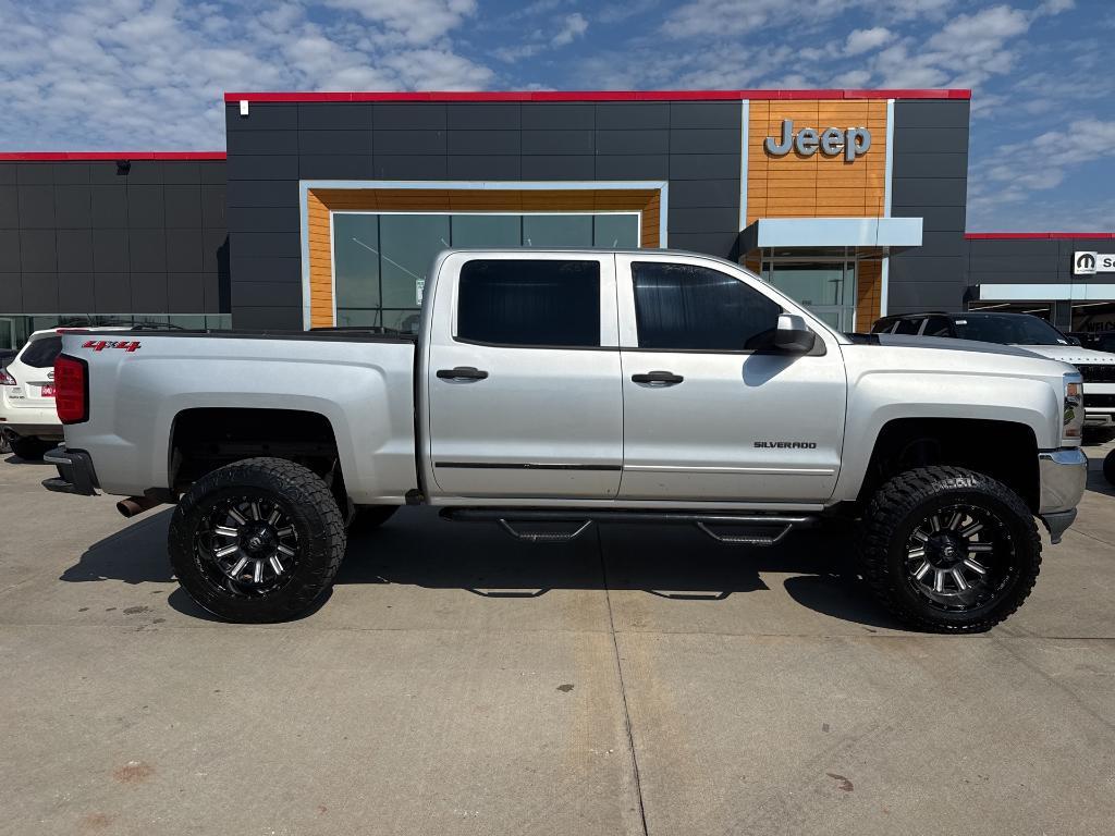 used 2018 Chevrolet Silverado 1500 car, priced at $21,819