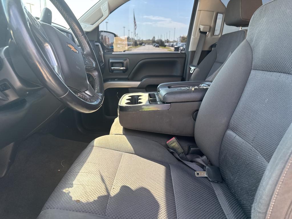 used 2018 Chevrolet Silverado 1500 car, priced at $21,819