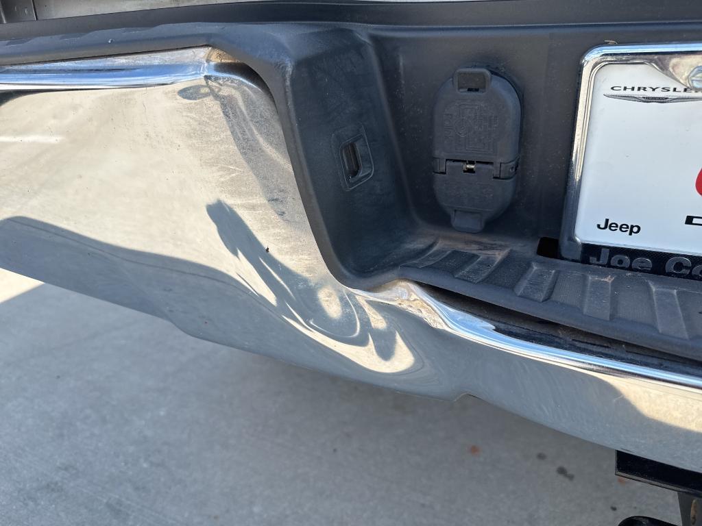used 2018 Chevrolet Silverado 1500 car, priced at $21,819