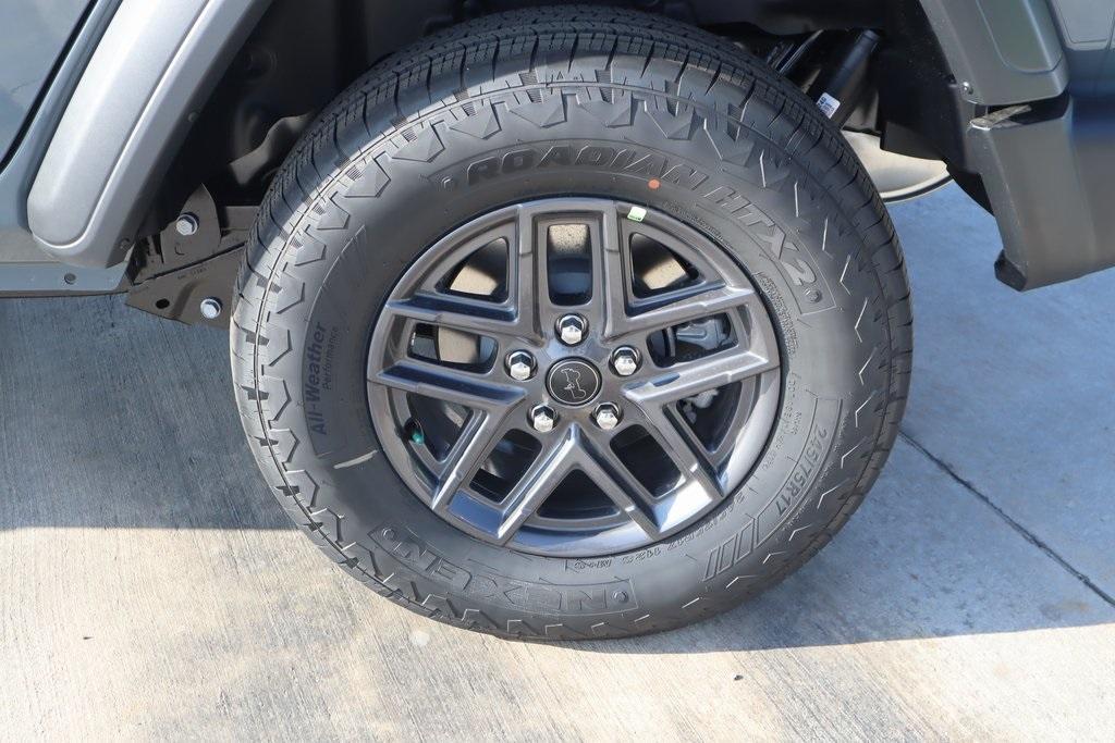 new 2025 Jeep Wrangler car, priced at $38,961