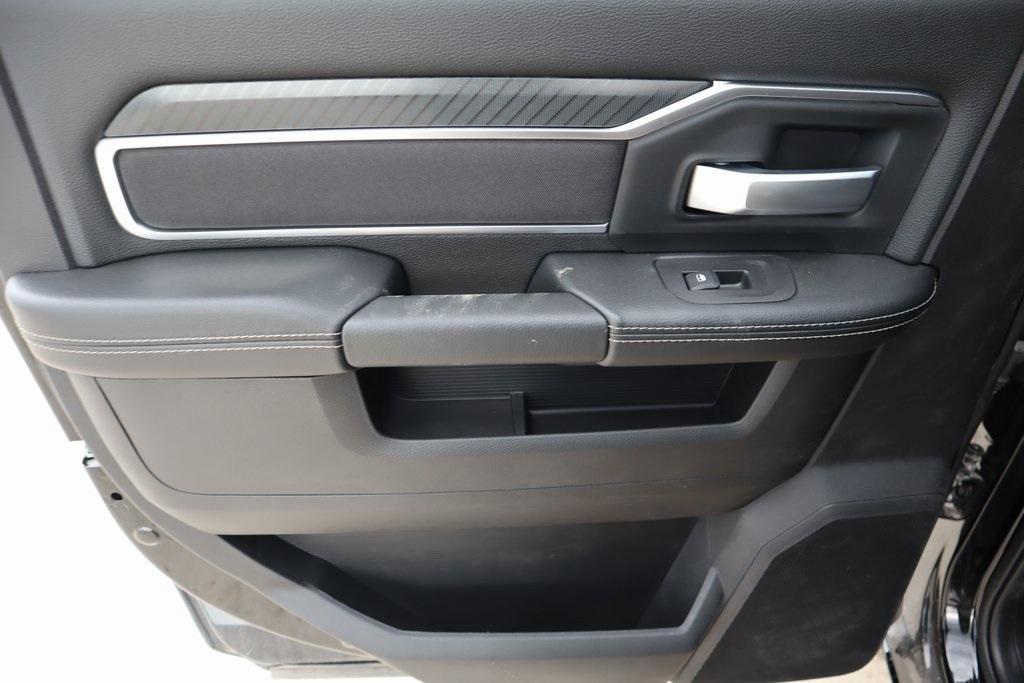new 2025 Ram 2500 car, priced at $68,387