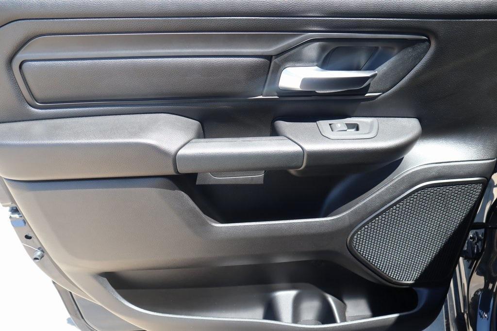 new 2025 Ram 1500 car, priced at $41,620