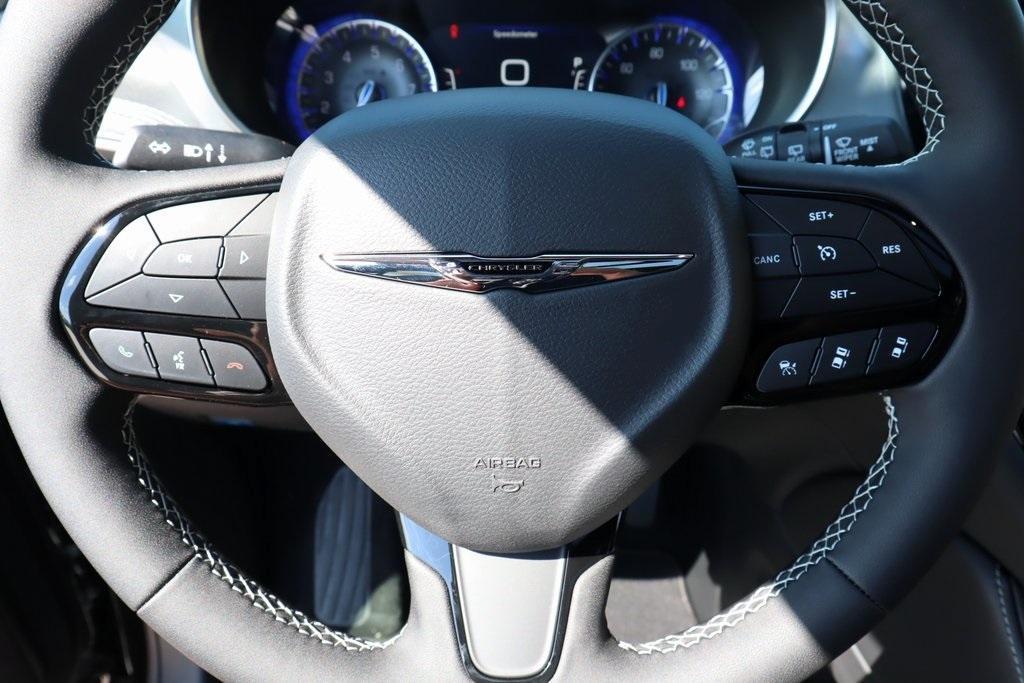 new 2026 Chrysler Pacifica car, priced at $44,737