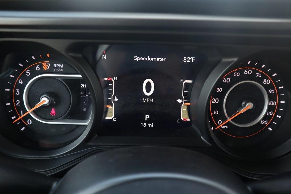 new 2025 Jeep Gladiator car, priced at $50,237