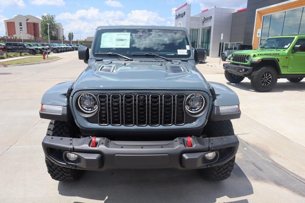 new 2025 Jeep Gladiator car, priced at $50,237