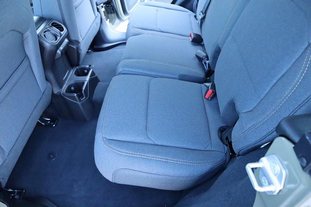 new 2025 Jeep Wrangler car, priced at $37,856