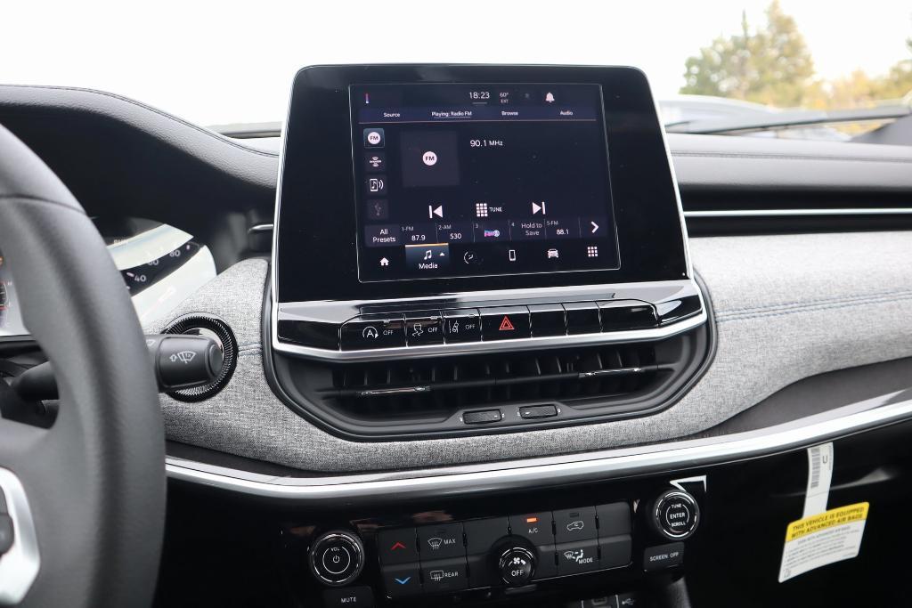 new 2025 Jeep Compass car, priced at $22,347
