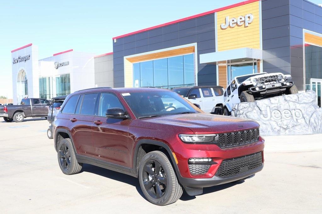 new 2025 Jeep Grand Cherokee car, priced at $41,097