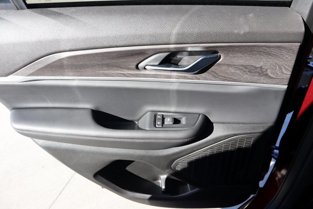 new 2025 Jeep Grand Cherokee car, priced at $41,097