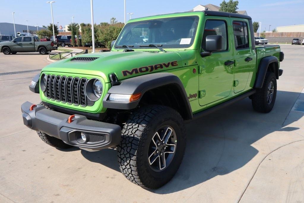 new 2025 Jeep Gladiator car, priced at $45,055