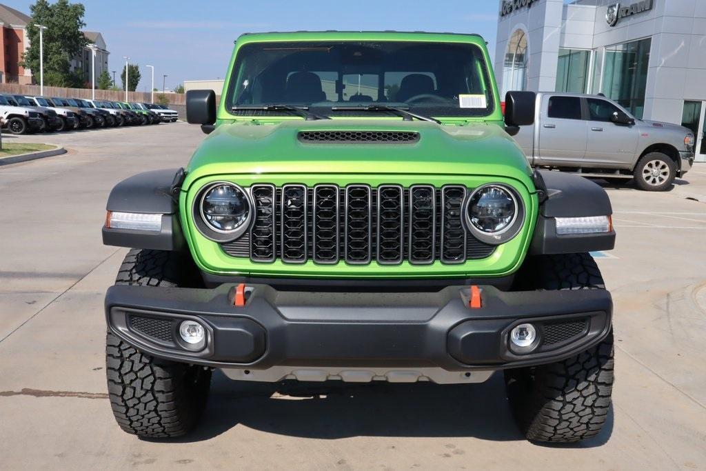 new 2025 Jeep Gladiator car, priced at $45,055
