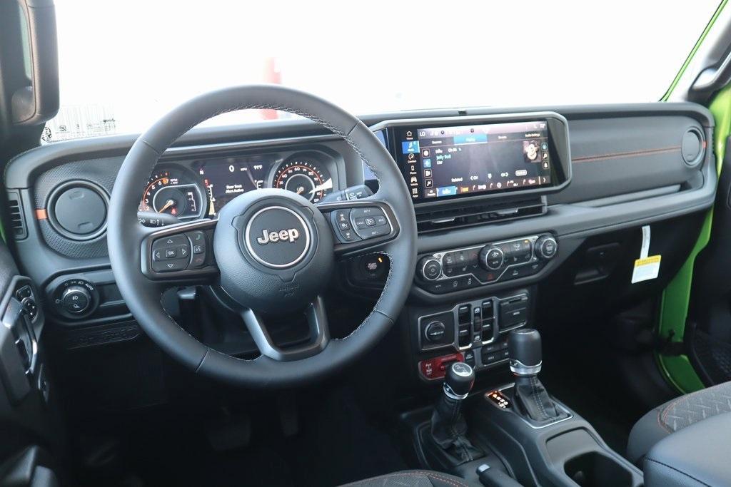 new 2025 Jeep Gladiator car, priced at $45,055