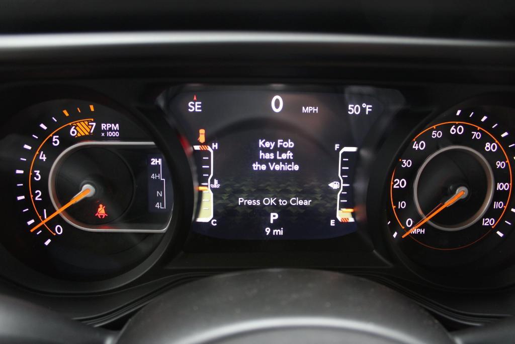 new 2025 Jeep Wrangler car, priced at $40,032