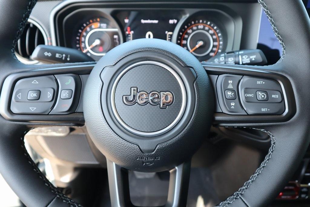 new 2025 Jeep Wrangler car, priced at $54,786