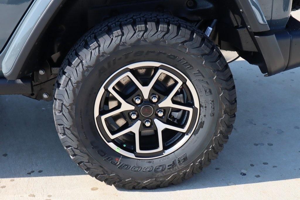 new 2025 Jeep Wrangler car, priced at $54,786