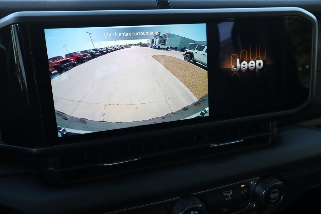 new 2025 Jeep Wrangler car, priced at $54,786