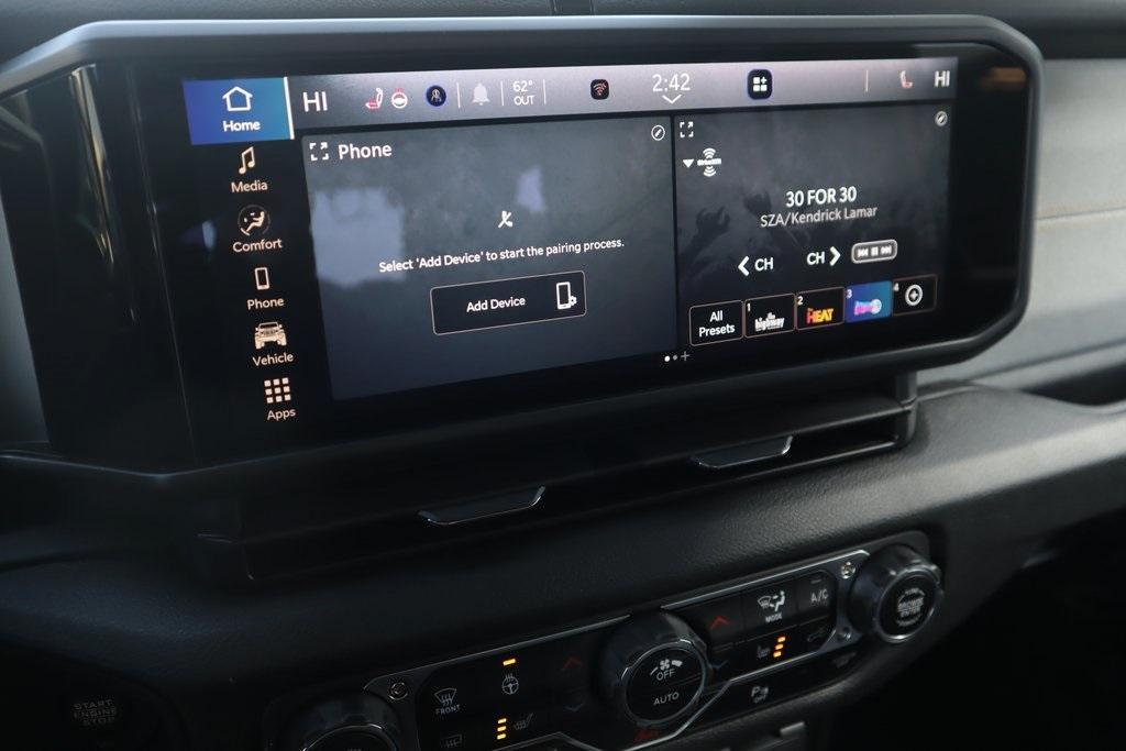 new 2025 Jeep Wrangler car, priced at $49,301