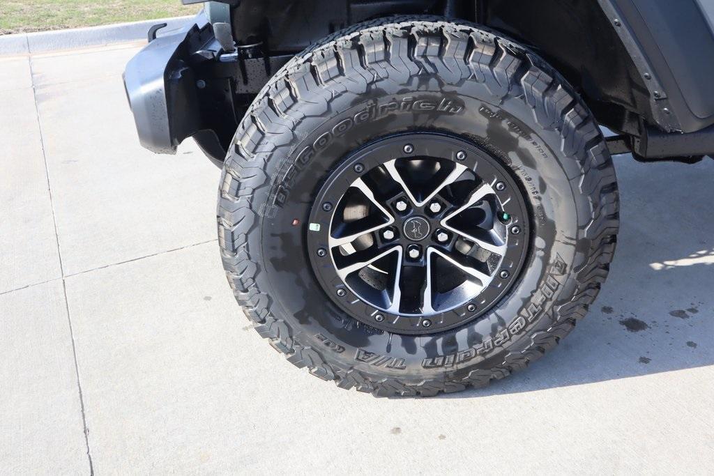 new 2025 Jeep Wrangler car, priced at $49,301