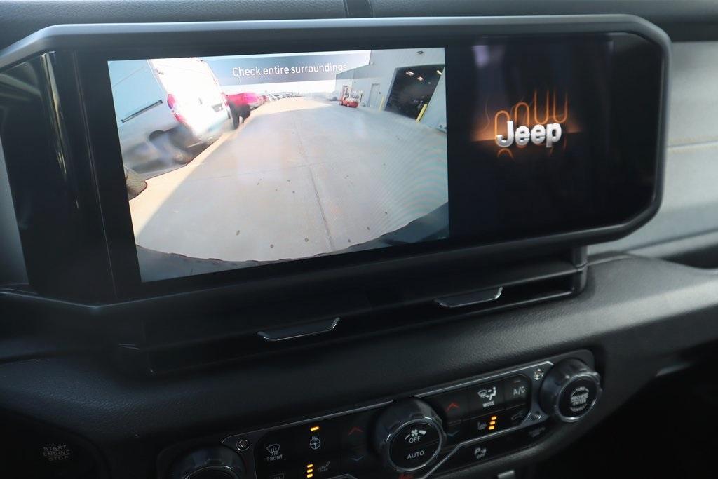 new 2025 Jeep Wrangler car, priced at $49,301