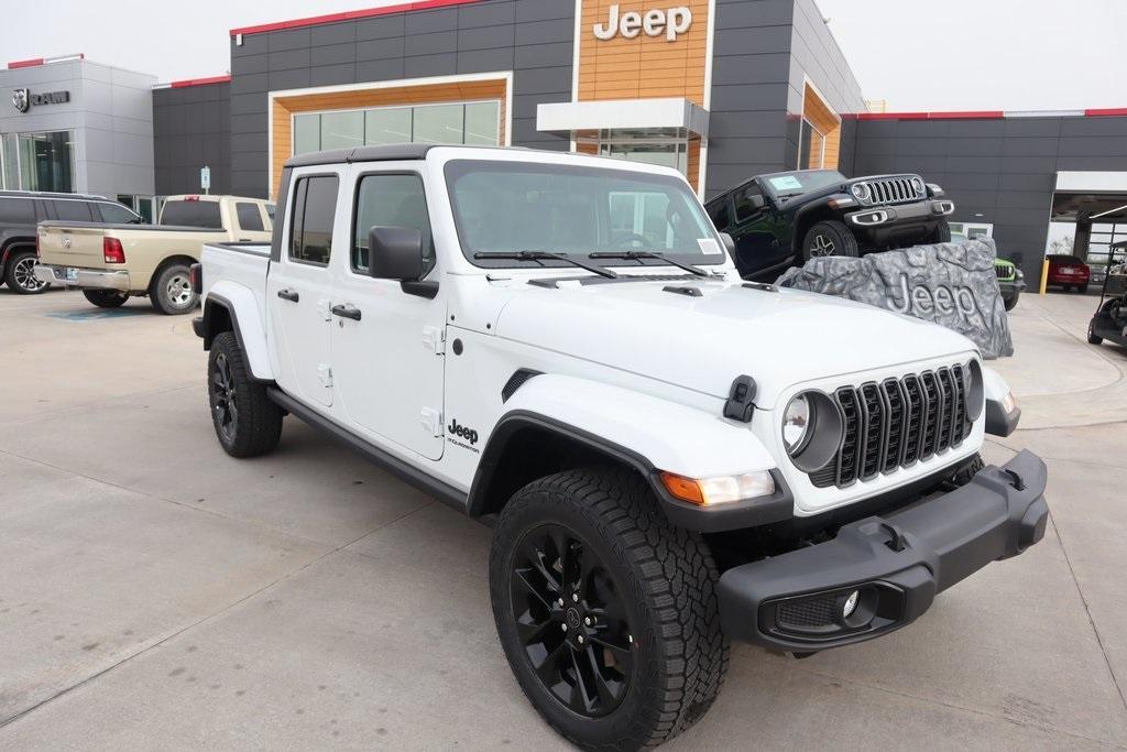 new 2025 Jeep Gladiator car, priced at $37,063