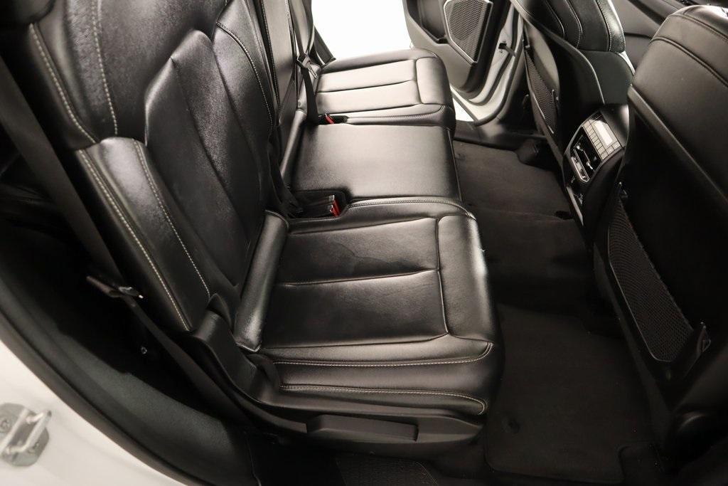 used 2021 Jeep Grand Cherokee L car, priced at $28,567