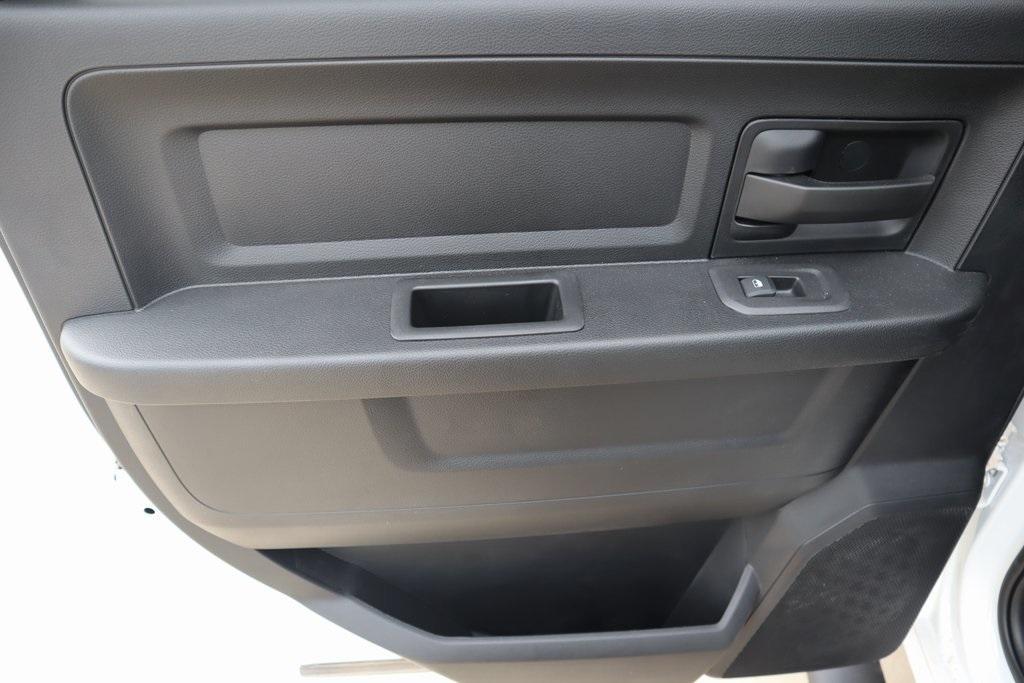 new 2025 Ram 2500 car, priced at $67,154