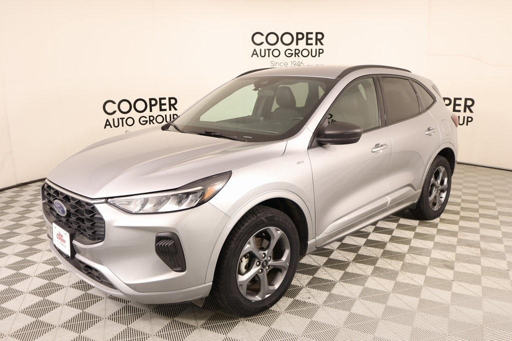 used 2023 Ford Escape car, priced at $22,129