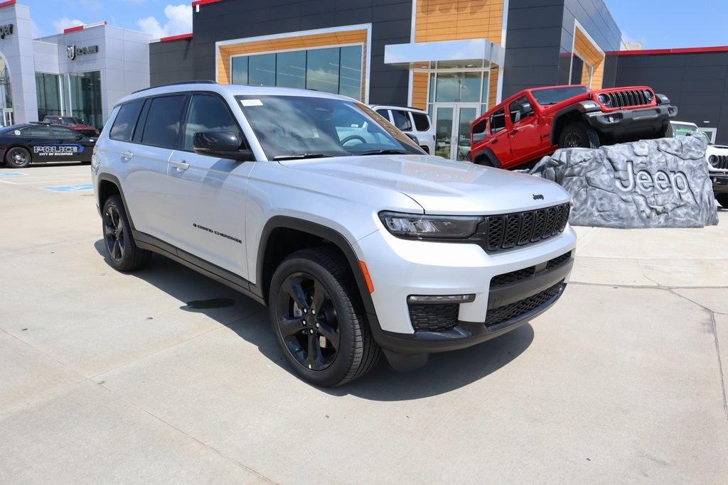new 2025 Jeep Grand Cherokee L car, priced at $47,318
